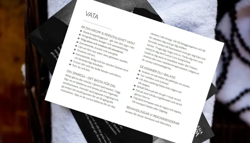 En text om Vata-dosha, som beskriver en kapha personlighet med tendens till oro och ytlig sömn. Tips för balans och rekommenderade behandlingar.