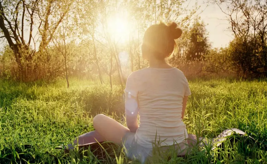 Olika meditationsformer - Hitta rätt metod för stress, sömn och fokus